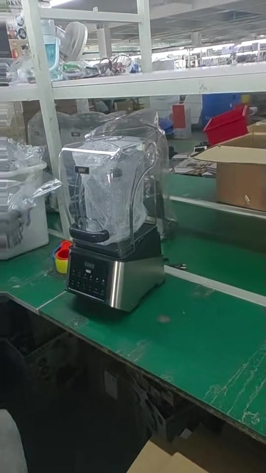 Blender protective-bag application at an assembly workstation